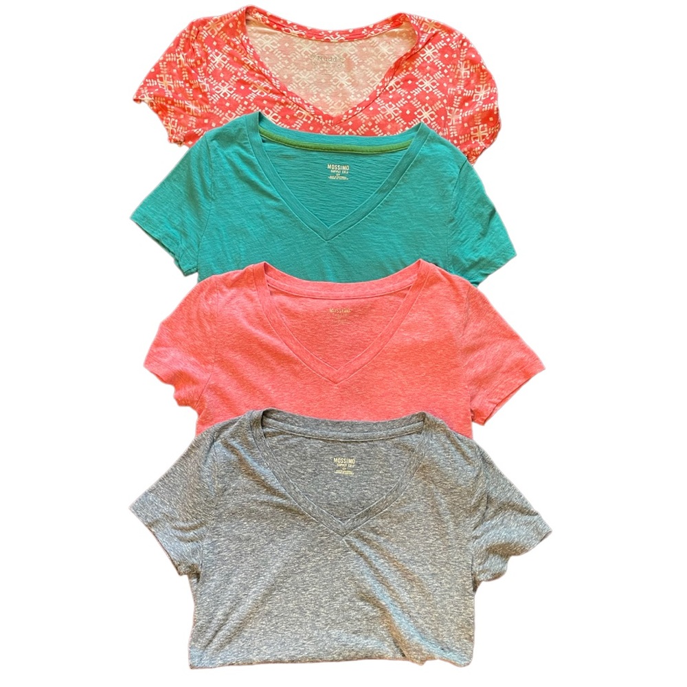 Bundle of 4 Vneck Fitted Tshirts